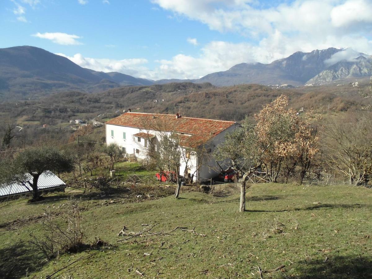 La Masseria Di Antonio E Teresina Colli a Volturno Ngoại thất bức ảnh